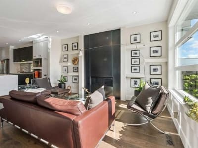 Luxury estate at 2026 32 Street Southwest, Calgary, AB — photo 10