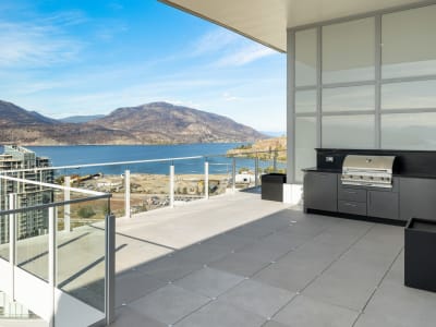 Luxury estate at 1181 Sunset Drive #2902, Kelowna, BC — photo 5