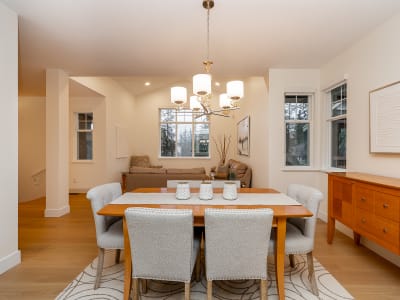 Luxury estate at 39 Holly Drive, Port Moody, BC — photo 8
