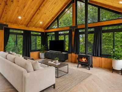 Luxury estate at 3 Rue de Beaupré, Granby, QC — photo 17