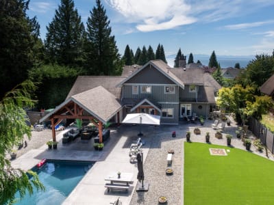 Luxury estate at 1474 Vernon Drive, Gibsons, BC — photo 7