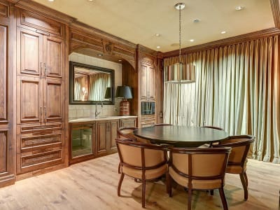 Luxury estate at Calgary — photo 36