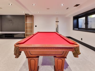 Luxury estate at 621 Sir Richards Road, Mississauga, ON — photo 32