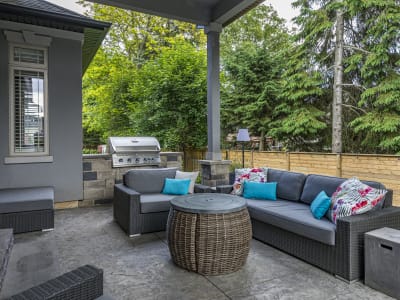 Luxury estate at 60 Parker Avenue, Ancaster, ON — photo 14