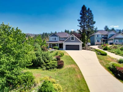 Luxury estate at 4845 Canyon Ridge Crescent, Kelowna — photo 2