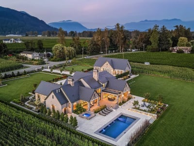 Luxury estate at 48150 Kitchen Hall Road, Chilliwack, BC — photo 4