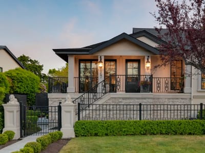 Luxury estate at 867 Victoria Avenue, Victoria, BC — photo 34