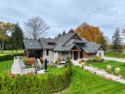 Luxury estate at 87 Rue Louis-Philippe-1er, Bromont — photo 2