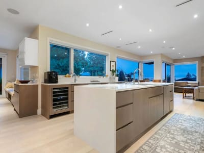 Luxury estate at 990 Jefferson Avenue, West Vancouver, BC — photo 14