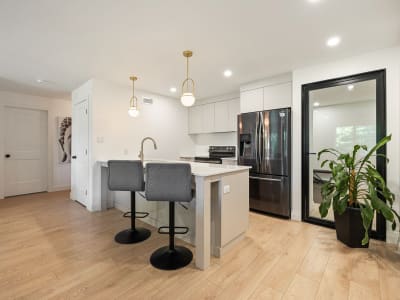 Luxury estate at 303 Rue Bergeron Est, Granby, QC — photo 13
