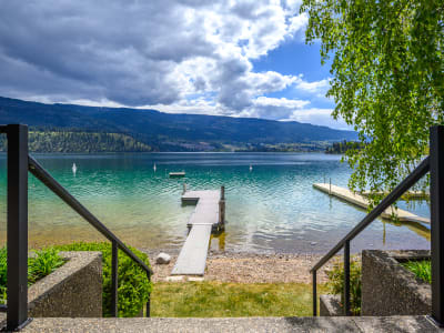 Luxury estate at 17211 Thomson Road, Lake Country, BC — photo 9