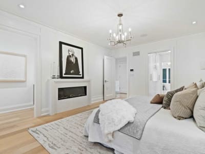 Luxury estate at 132A Balmoral Avenue, Toronto — photo 13