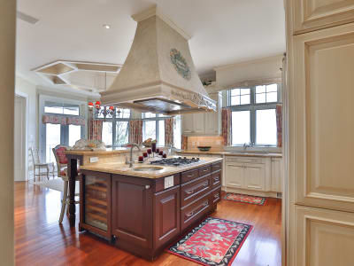 Luxury estate at 872 Whittier Crescent, Mississauga, ON — photo 6