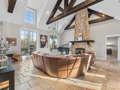 Luxury estate at 2957 Harvard Road, Kelowna, BC — photo 4