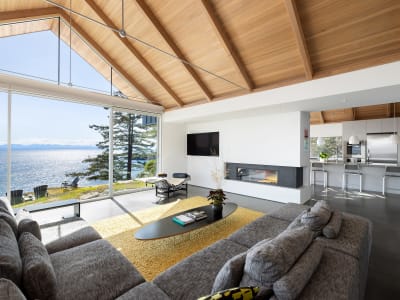 Luxury estate at 931 Ocean Park Lane, Bowen Island, BC — photo 7
