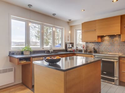 Luxury estate at 825 Descente 18, Ogden, QC — photo 8