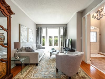 Luxury estate at 140 Humber Forest Court, Vaughan, ON — photo 4