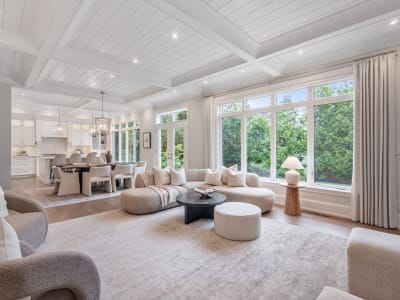 Luxury estate at 1077 Bridge Road, Oakville, ON — photo 10
