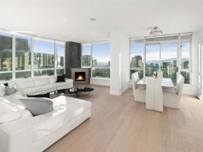 Luxury estate at 1328 West Pender Street, Vancouver, BC — photo 3