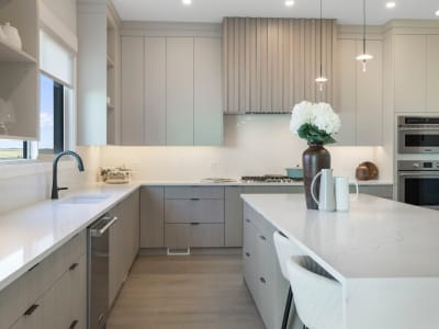 Luxury estate at 14 Opal Pl, Balzac, AB — photo 18