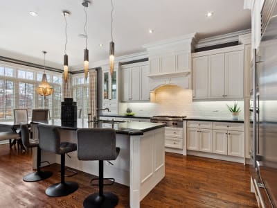 Luxury estate at 21 De Vere Gardens, Toronto, ON — photo 12