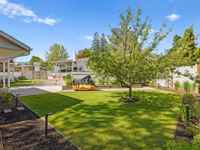 Luxury estate at 624 Armour Crescent, Kelowna, BC — photo 5