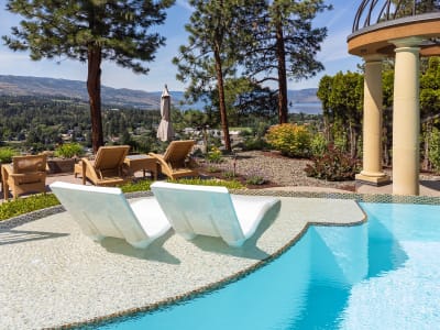 Luxury estate at 983 Westpoint Drive, Kelowna, BC — photo 32