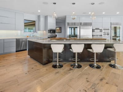 Luxury estate at 2100 Dewdney Road, Kelowna, BC — photo 6