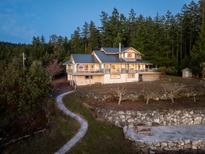 Luxury estate at 10339 Sunshine Coast Highway, Halfmoon Bay, BC — photo 5