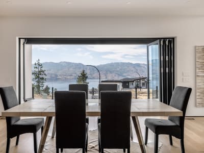Luxury estate at West Kelowna, BC — photo 10