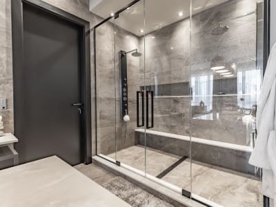 Luxury estate at 373 Rue des Carmantines, Laval — photo 23
