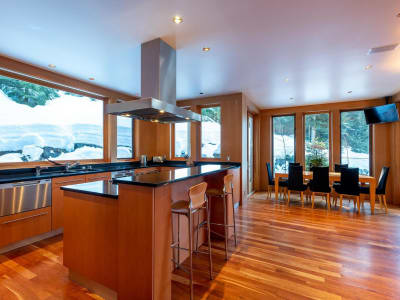 Luxury estate at 4673 Blackcomb Way, Whistler — photo 6