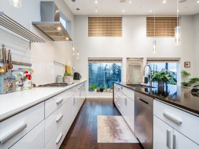 Luxury estate at 2800 Bayview Street, Surrey, BC — photo 5