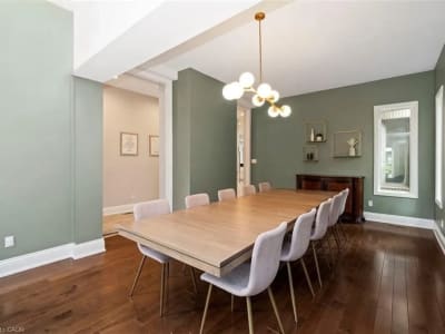 Luxury estate at 381 Queen Street South, Hamilton, ON — photo 5
