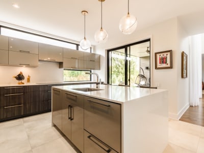 Luxury estate at 318 Rue Narbonne, Sainte-Julie, QC — photo 10