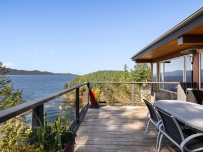 Luxury estate at 9987 Welcome Wynd, Halfmoon Bay, BC — photo 19