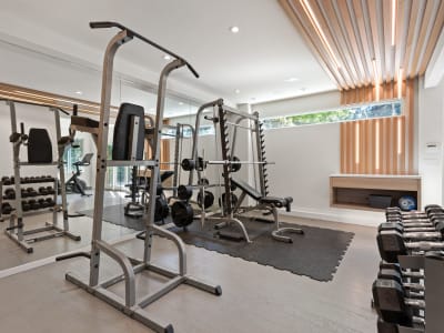 Luxury estate at 4896 Lakeshore Road, Kelowna, BC — photo 8