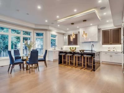Luxury estate at 216 Yonge Blvd, Toronto — photo 7