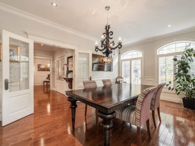 Luxury estate at 533 Rue des Falaises, Mont-Saint-Hilaire, QC — photo 8