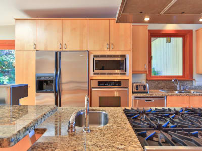 Luxury estate at 170 Highview Place, Lions Bay, BC — photo 14