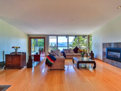 Luxury estate at 170 Highview Place, Lions Bay, BC — photo 5