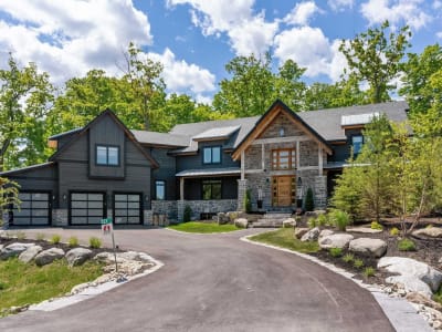 Luxury estate at 123 Blueski George Crescent, Blue Mountains — photo 1