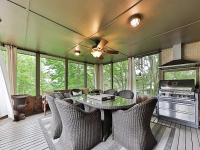 Luxury estate at 1293 Greenoaks Drive, Mississauga, ON — photo 10
