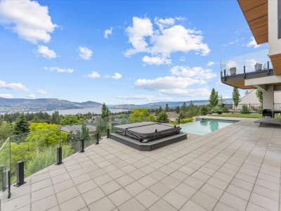 Luxury estate at 449 Swan Drive, Kelowna, BC — photo 25