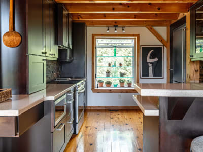 Luxury estate at 176 Weirs Lane, Hamilton, ON — photo 8