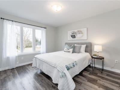 Luxury estate at 36 Ann Street S, Clifford — photo 3
