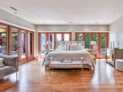 Luxury estate at 1188 Birchview Drive, Mississauga, ON — photo 11