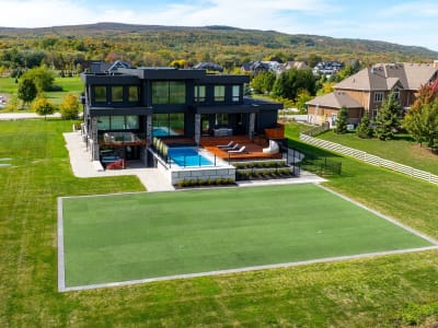 Luxury estate at 4 Raintree Court, Collingwood, ON — photo 5