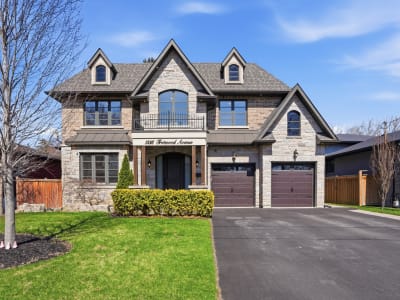 Luxury estate at 1395 Trotwood Avenue, Mississauga, ON — photo 1