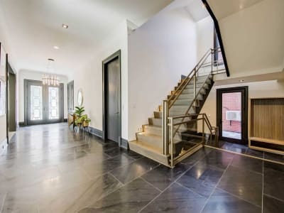 Luxury estate at 211 Glencairn Avenue, Toronto — photo 4